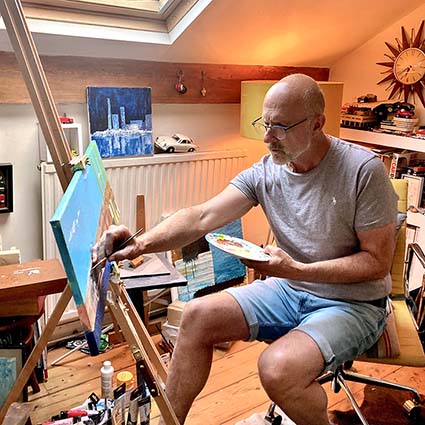 Carlos Pla Struchtemeier en su estudio